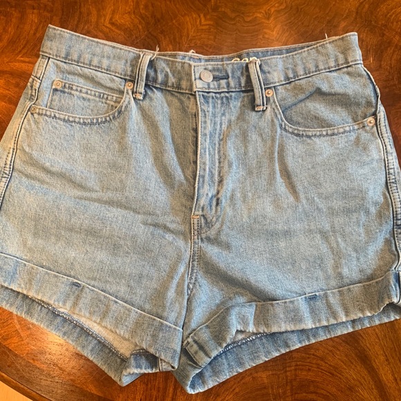 Gap Boyfriend High Waisted Jean Shorts - Picture 1 of 3